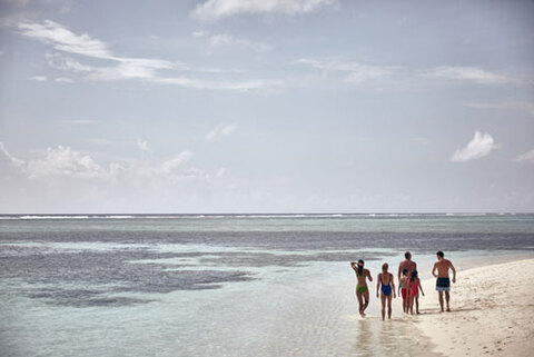 0402clubmed-w.jpg