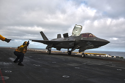 0313f35-w.jpg