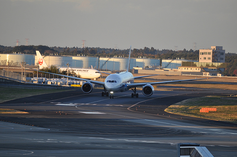 0830iata-w-1.jpg