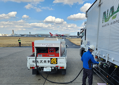 0312narita-w.jpg