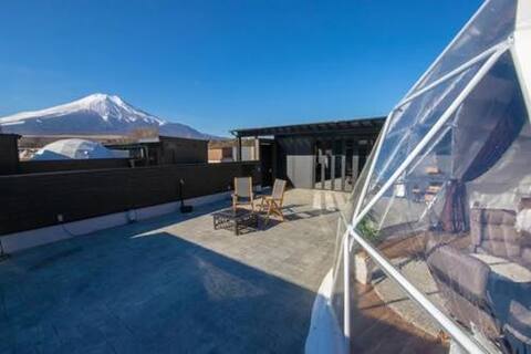 0319his-w.jpg