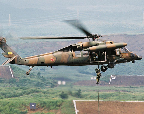 0315uh60ja-w.jpg