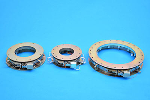 0530khi-w.jpg