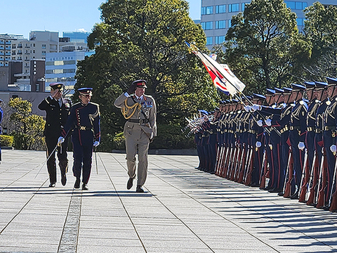 0228jgsdf1-w.jpg