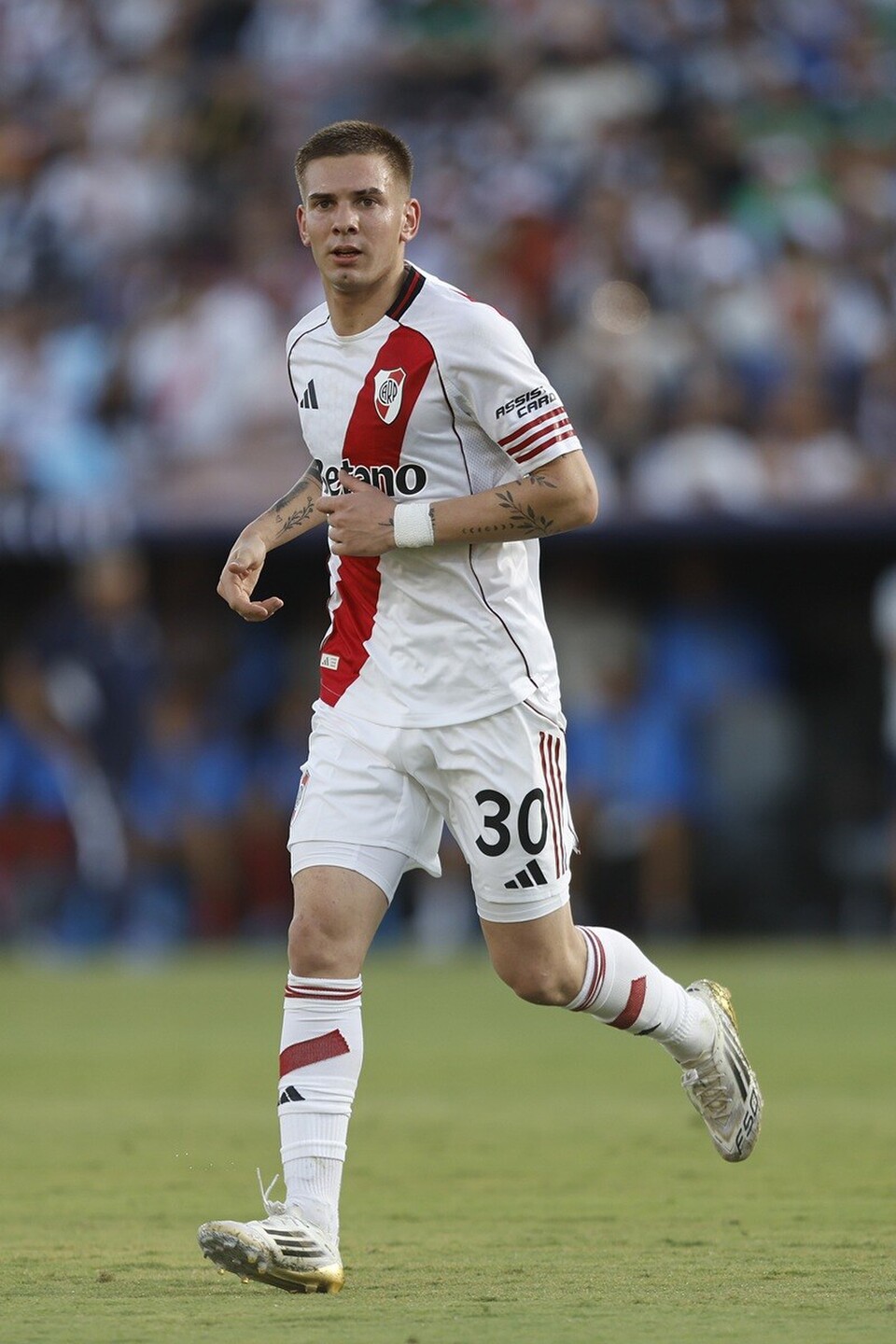 クラブワールドカップで話題のマスタントゥオーノ17歳 レアル