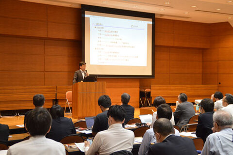 0605jata1-w.jpg
