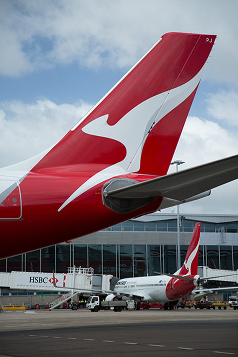 0515qantas-w-1.jpg