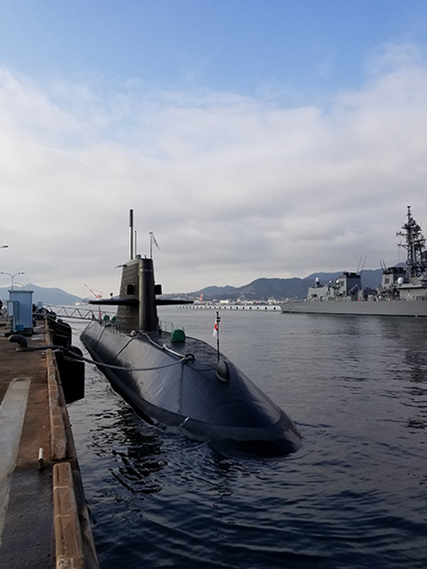 0709mod-sub-w.jpg