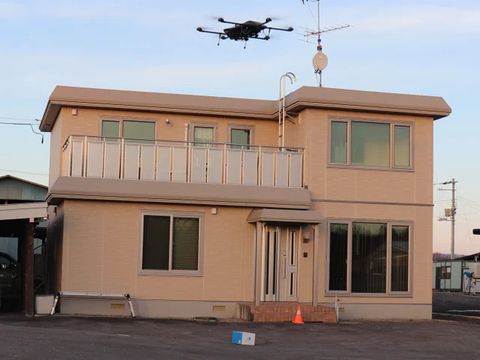 1001drone-w.jpg