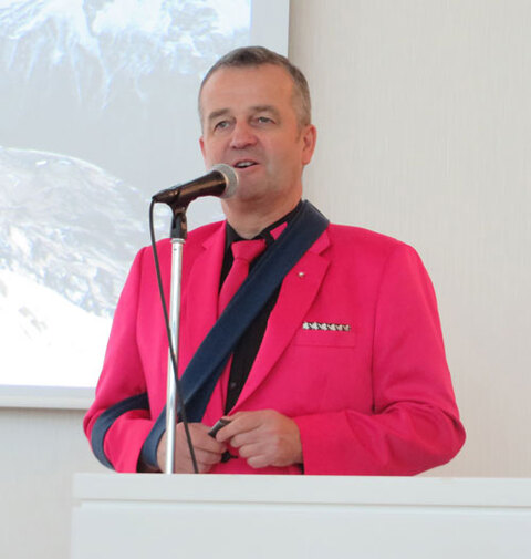 0603schilthorn1-w.jpg