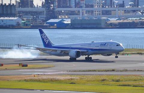 0201ana2-w-1.jpg