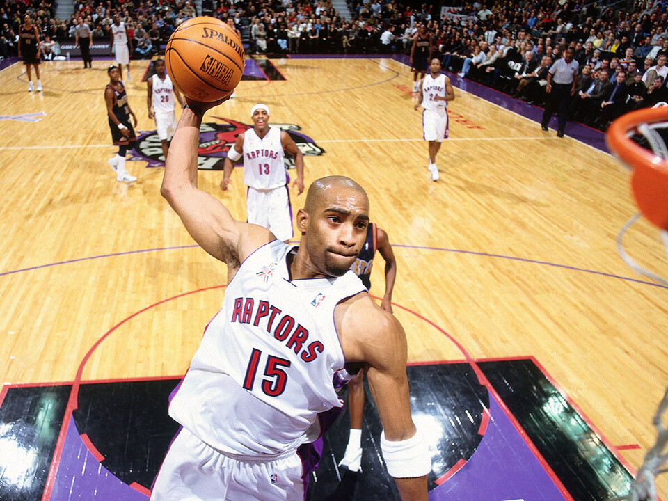 NBA伝説の名選手：ビンス・カーター バスケットを楽しみ通した「ダンク