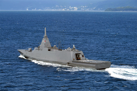 0307jmsdf-mogami-w.jpg