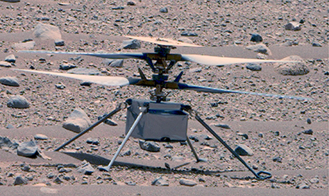 0417nasa1-w.jpg
