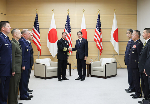 0423usa-gov-w.jpg