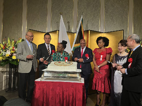 0529southafrica1-w.jpg