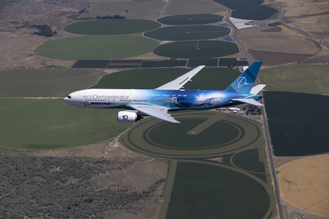 0517boeing-w.jpg