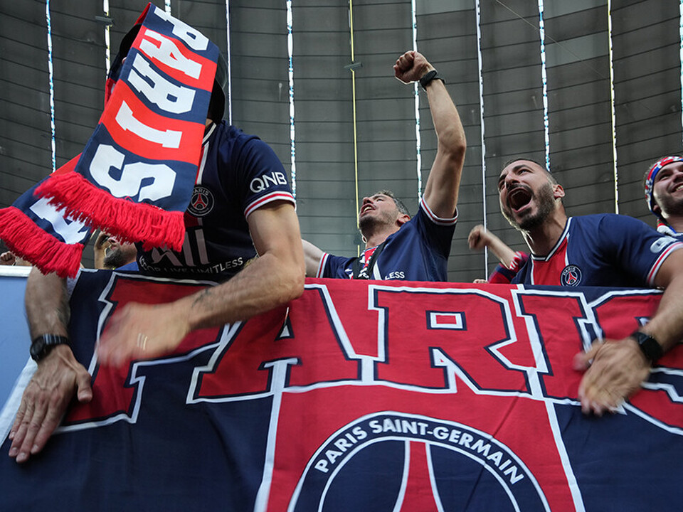 PSG パリサンジェルマン　歴史本 Number PLUS「パリ・サンジェルマンのすべて PSG日本ツアー