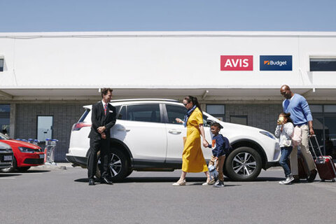 0523avis_budget-w.jpg