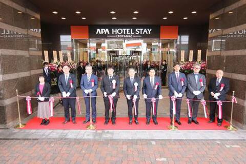 0305apa-w.jpg