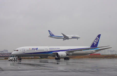 0326ana7-w.jpg